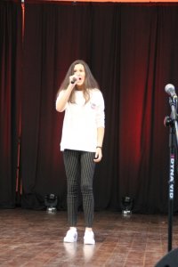 Występ młodzieży Społecznego Ogniska Muzycznego